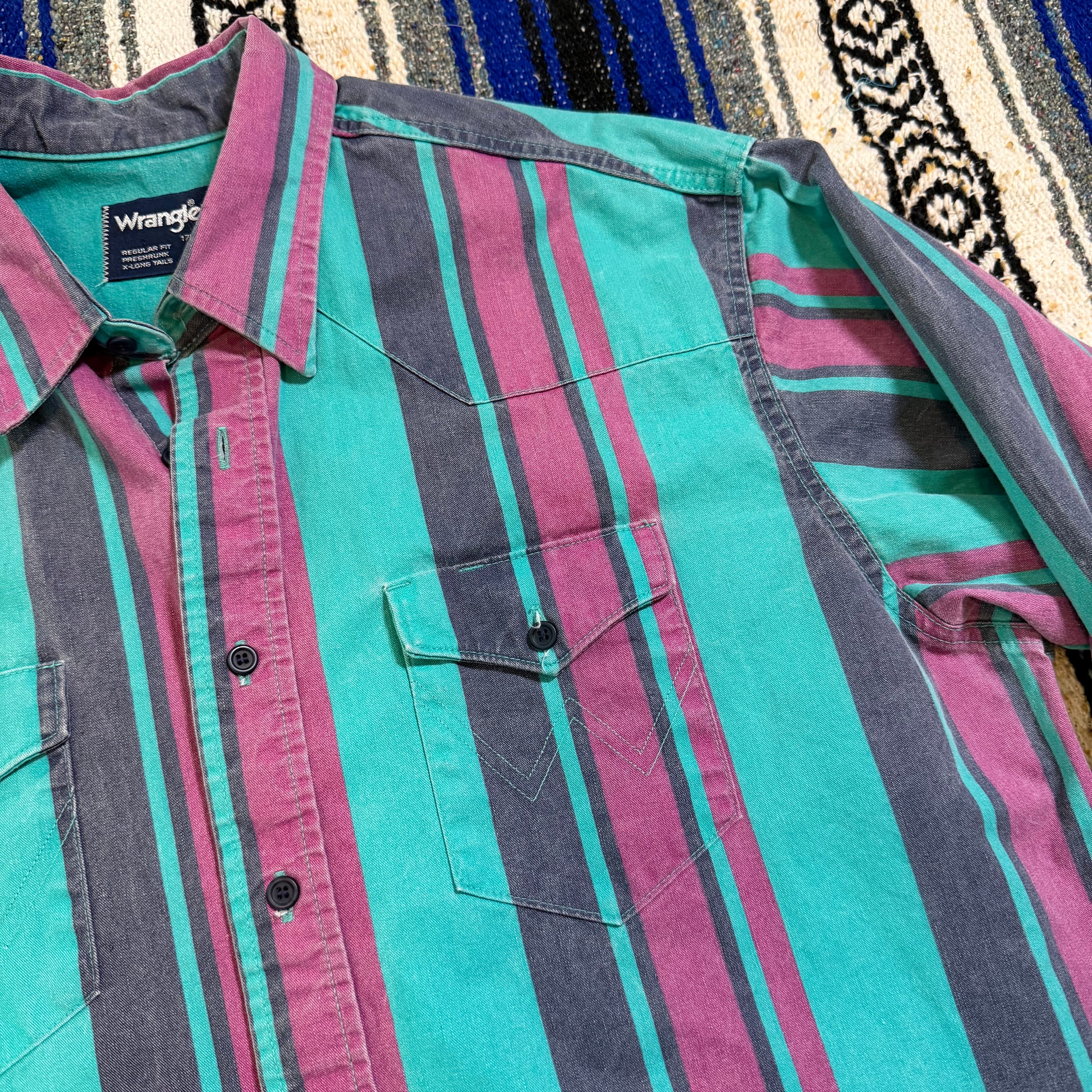 Aqua/Pink Stripe Wrangler Brushpopper - 17.5x36